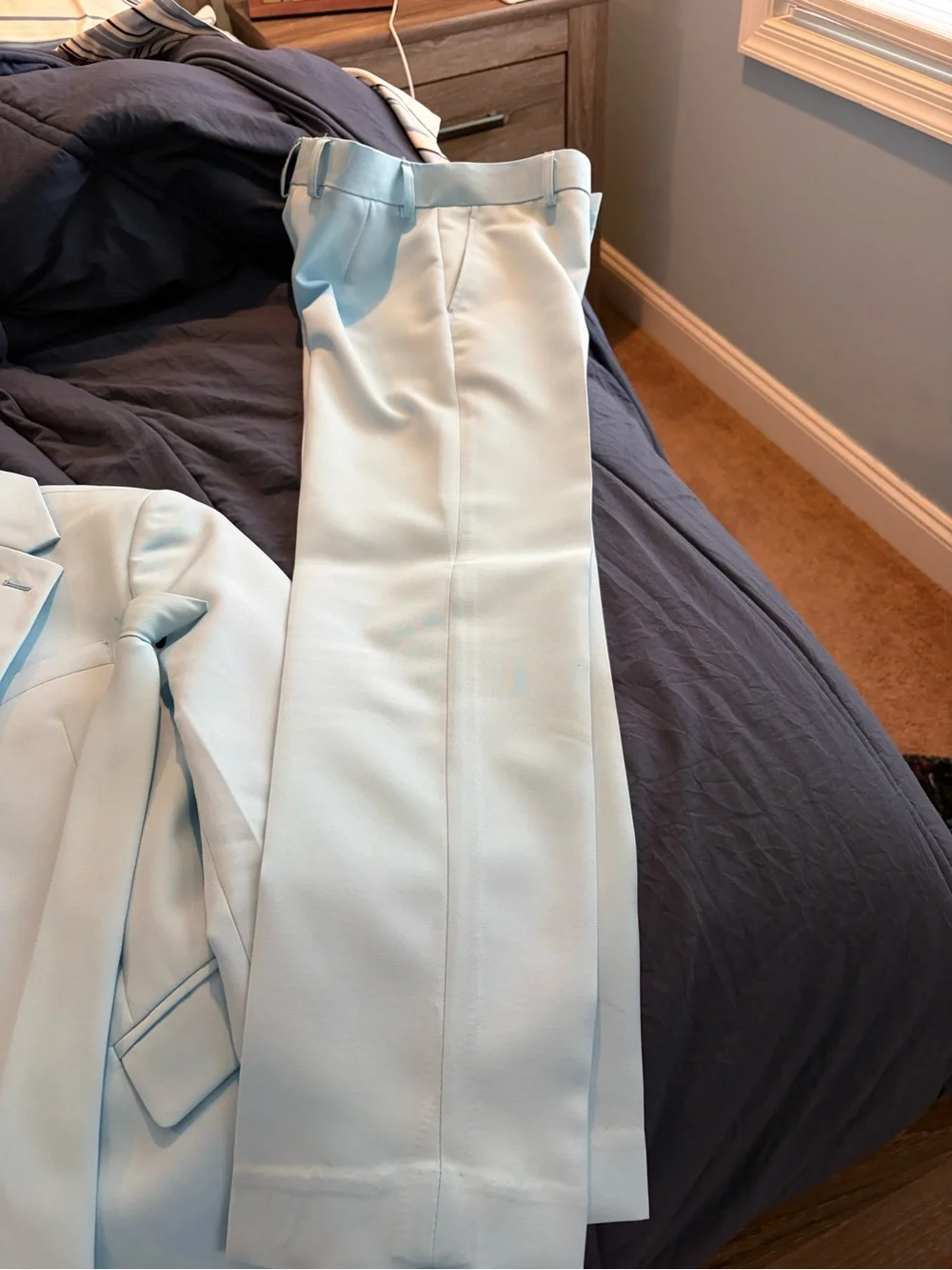 OppoSuits Pastel Blue Men’s Suit Jacket, Trousers & Tie